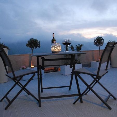Luna - Aragon Home Holiday Montalbano Elicona Exterior foto